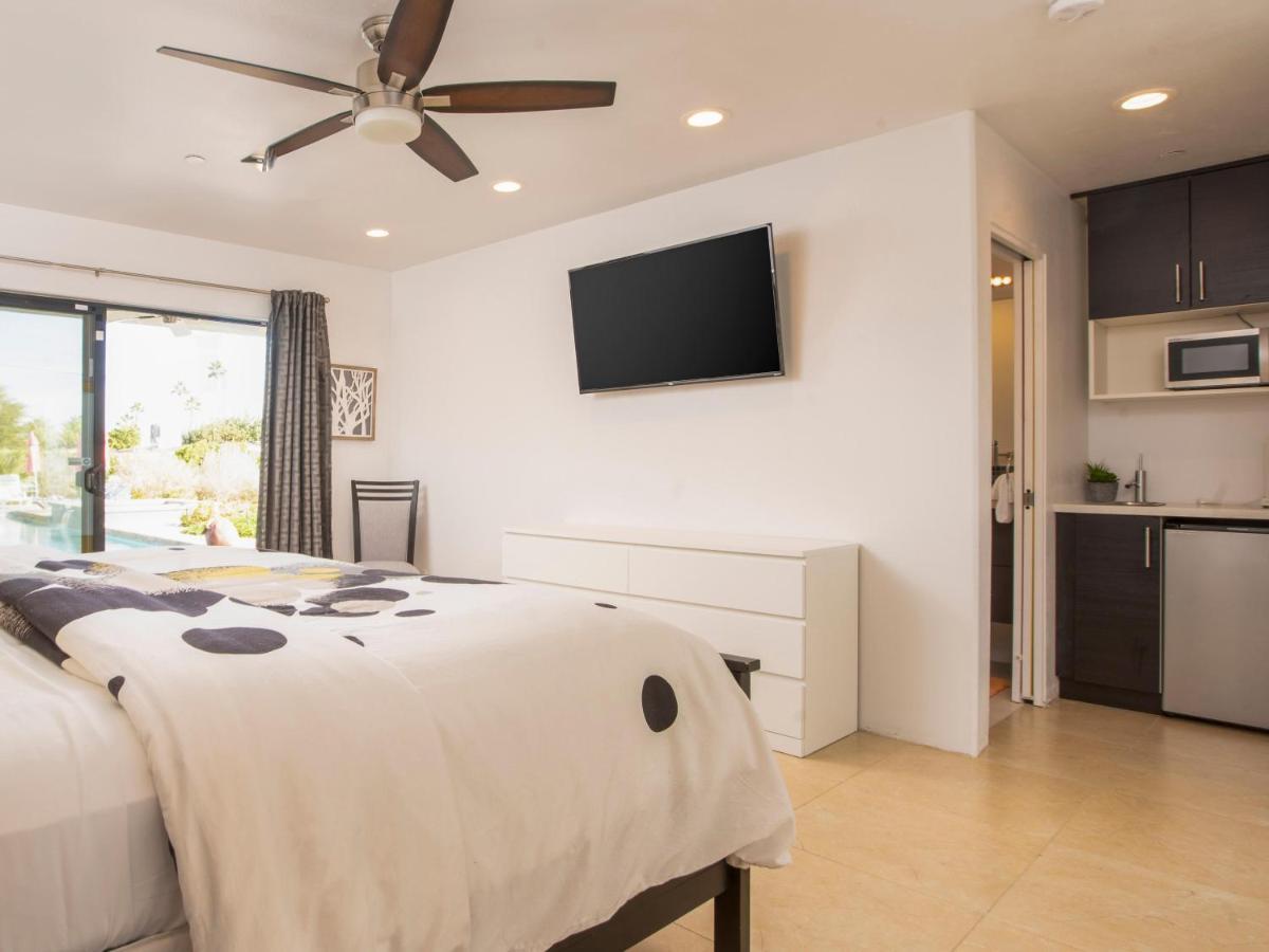 Villa Casa Azul By Acme House Company à Palm Springs Extérieur photo